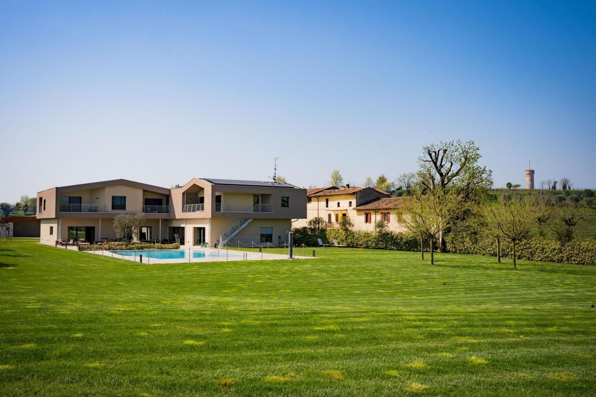 Cobue "Wine Resort & Spa" Pozzolengo Zewnętrze zdjęcie